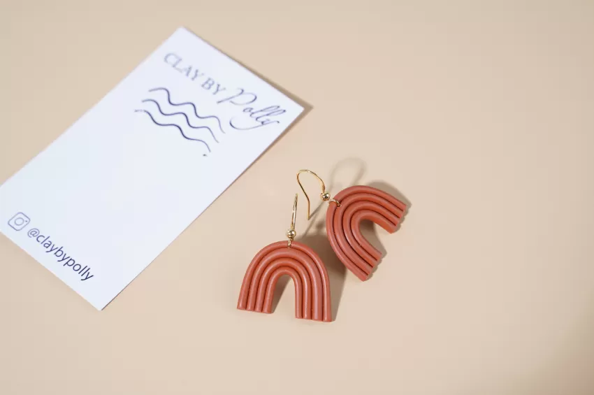 Medium Arch Earrings In Color Burnt Orange, Clay Earrings, Earthy Tone, Simple Yet Elegant Design, Especially Suitable For Darker Skin Tones