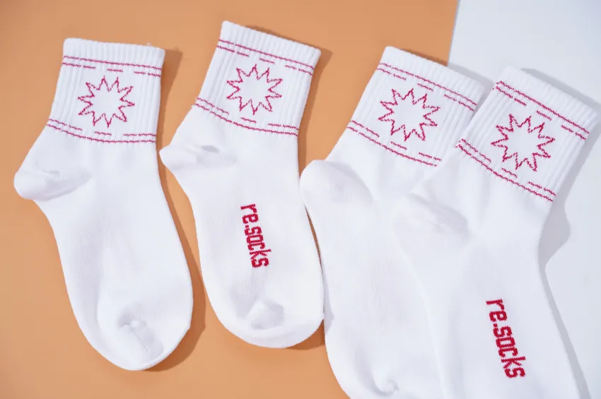 Recycled Socks - Tỏ Tường (Day Version), Antibacterial Socks, Sweat-Absorbent Socks, Low-Cut Socks, White Socks With Red Lettering