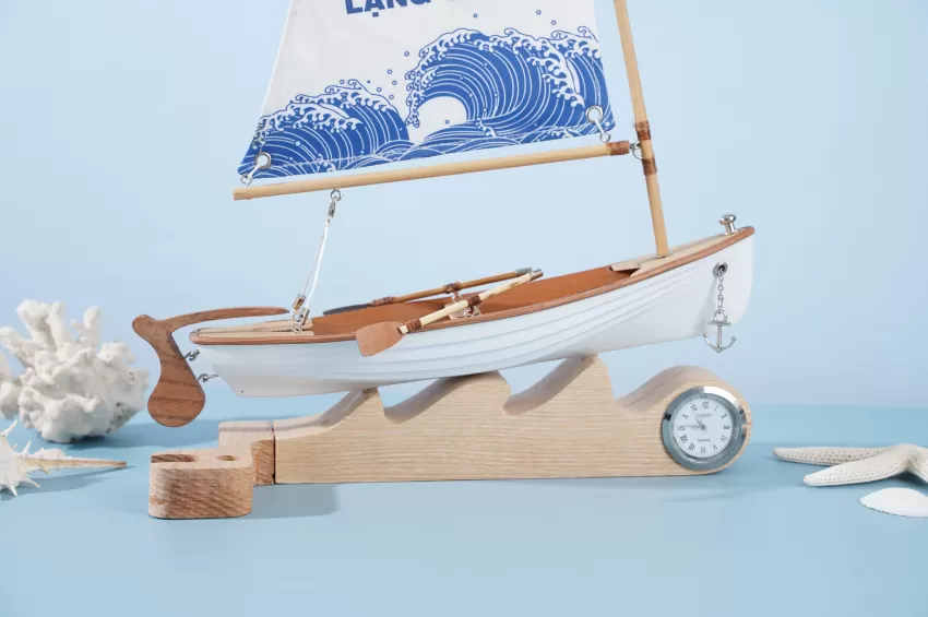 Lucky Sailboat Model C250.T11 With Fabric Sail