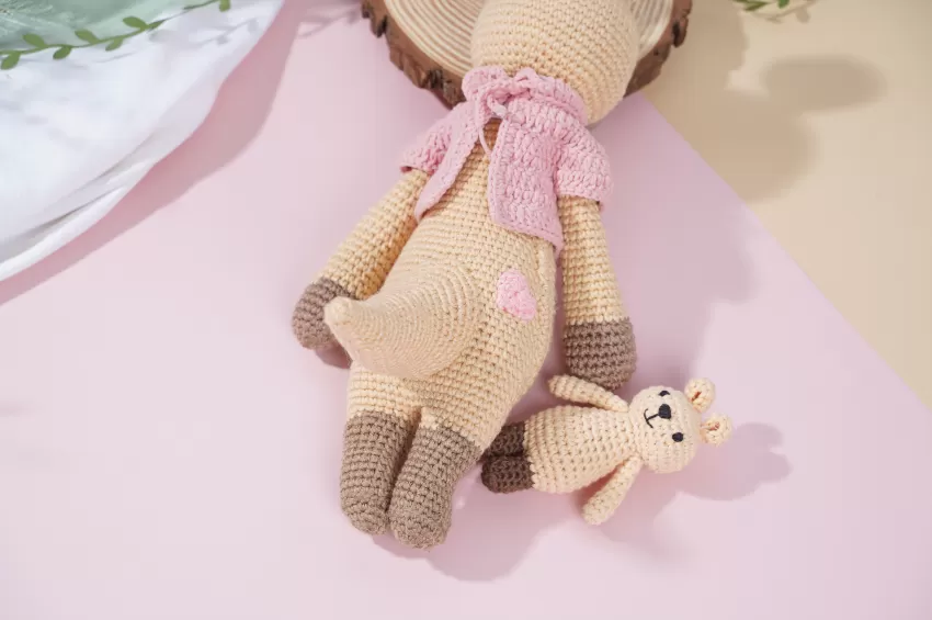 Crochet Stuffed Standing Kangaroo Mommy And Baby, Large Size, Woolen Kangaroo Plush Keychain, Woolen Toy Kangaroo, Kangaroo Made Of Wool