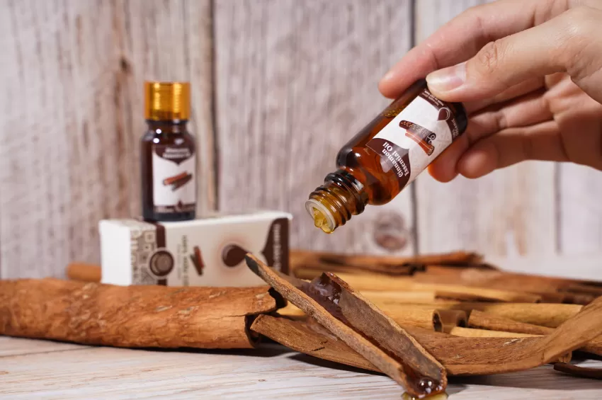 Organic Cinnamon Essential Oil