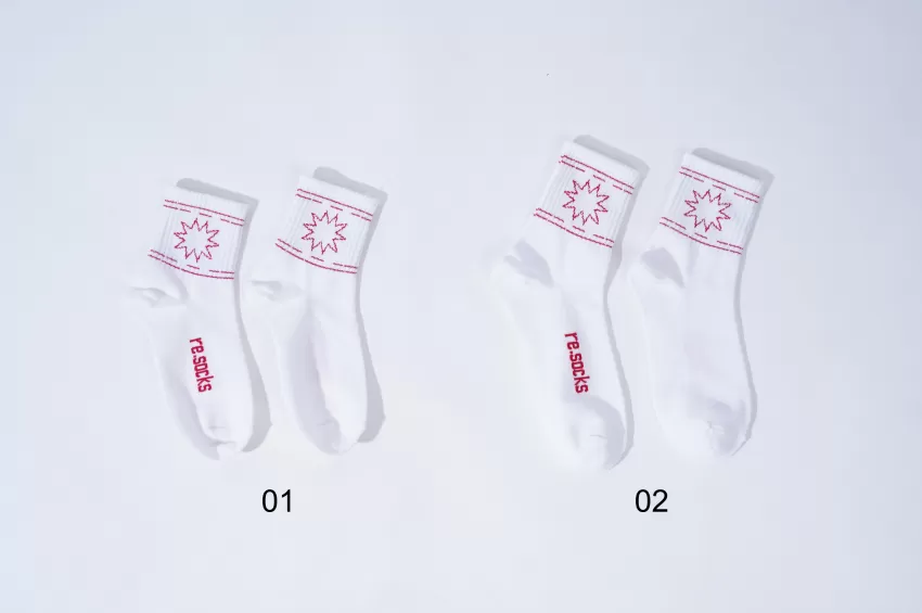 Recycled Socks - Tỏ Tường (Day Version), Antibacterial Socks, Sweat-Absorbent Socks, Low-Cut Socks, White Socks With Red Lettering