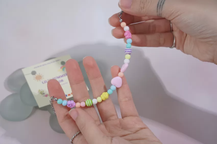 Lili Pastie Bracelet, Featuring Various Shapes of Acrylic Beads, Vibrant Color Tone, "Candy" Style, Adorable Bracelet