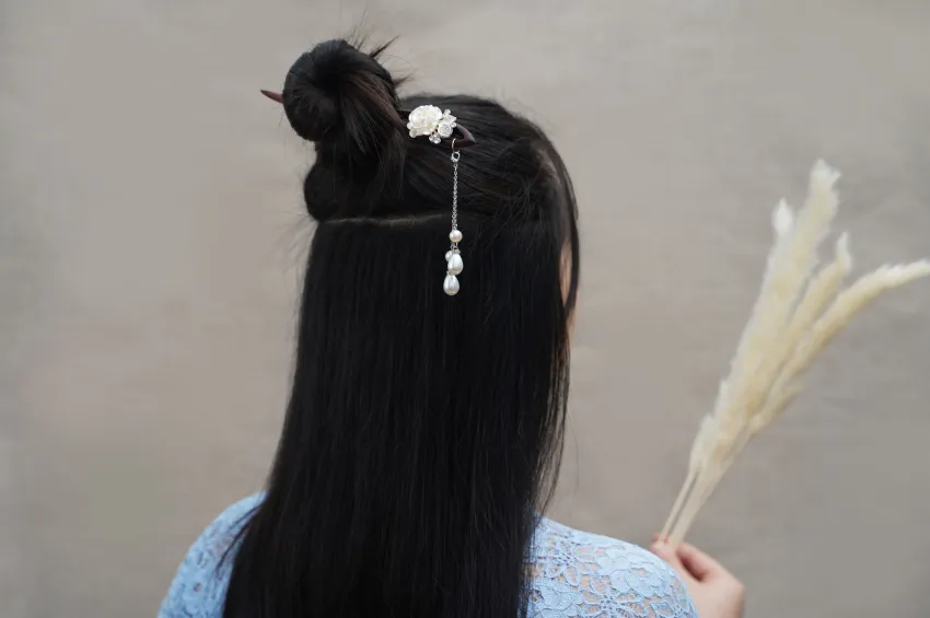 White Rose Drop Wooden Hair Stick, Elegant White Rose Patterns, Premium Wood Material, Regal and Classy Beauty