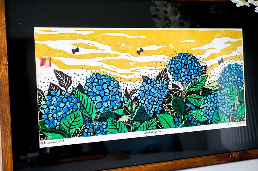 [Limited] Floral Linocut Print In Wooden Frame