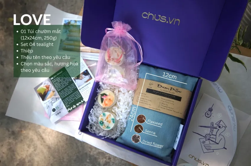 Hộp Quà "Love", Yêu Thương Tỏa Sáng Từng Giây, Set Quà Độc Quyền Với Nến Tealight Túi Chườm Mắt, Hộp Quà Đẹp Mắt Kèm Thiệp, Quà Sinh Nhật Độc Đáo Hộp Quà "Love", Yêu Thương Tỏa Sáng Từng Giây, Set Quà Độc Quyền Với Nến Tealight Túi Chườm Mắt, Hộp Quà Đẹp Mắt Kèm Thiệp, Quà Sinh Nhật Độc Đáo
