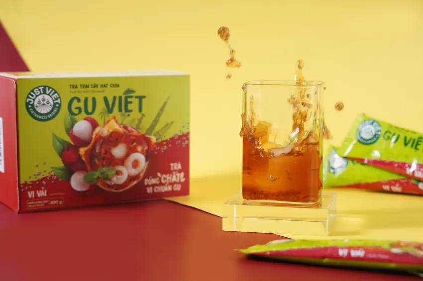 Lychee-Flavored Instant Tea With Chia Seeds - Just Viet | Chus