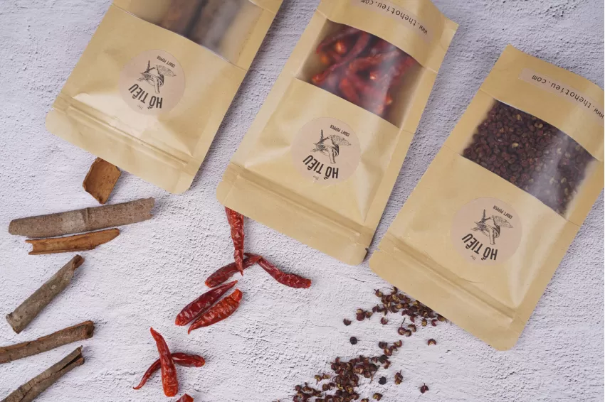 Dried Spices, Cooking Ingredients, North-Western Mac Khen Seeds, Whole Dried Chili, Peeled Dried Cinnamon Sticks, Natural Spices