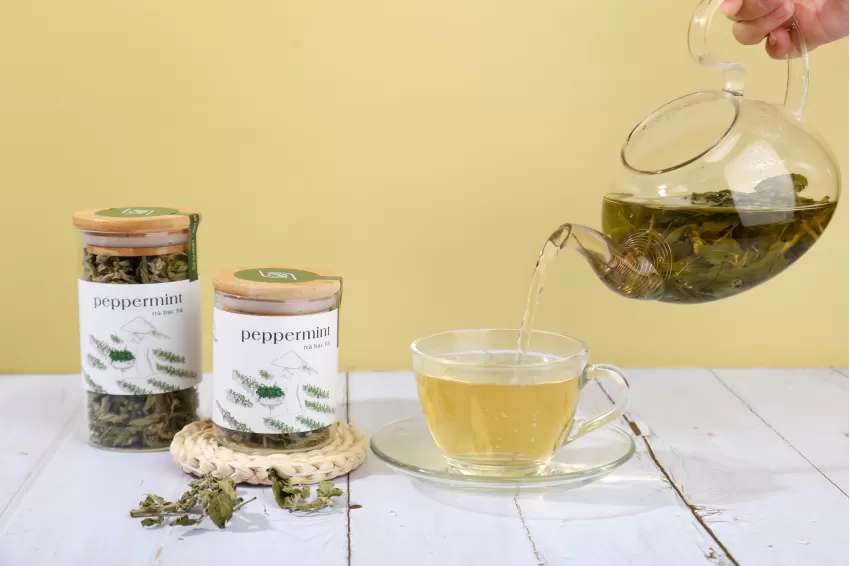 Dried Full Leaf Peppermint Tea, Herbal Blend for Focusing and Refreshing Flavor, Ethically Sourced Ingredients, Perfect Health Gift