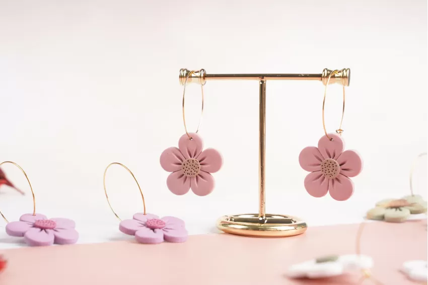 Flower Clay Earrings, Unique And Eye-Catching Design, Adorable Feminine Style, Sweet Colors, Durable Terracotta Material Flower Clay Earrings, Unique And Eye-Catching Design, Adorable Feminine Style, Sweet Colors, Durable Terracotta Material