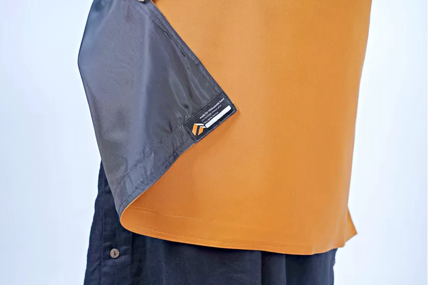 Simple Waist Apron, Youthful and Dynamic Design, with Pockets and Adjustable Straps, Wrinkle-Resistant Material, Protects Clothes from Dirt Simple Waist Apron, Youthful and Dynamic Design, with Pockets and Adjustable Straps, Wrinkle-Resistant Material, Protects Clothes from Dirt