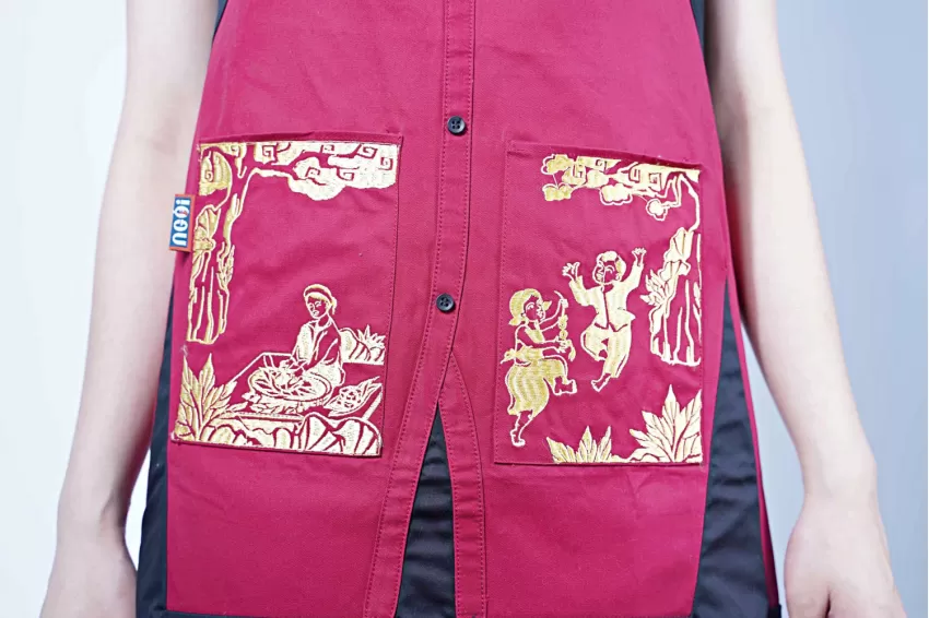 Apron With Traditional Patterns, 2 Colors, Unique Design, Patterns Reflect Vietnamese Culture, High-Quality Product, Made in Vietnam.