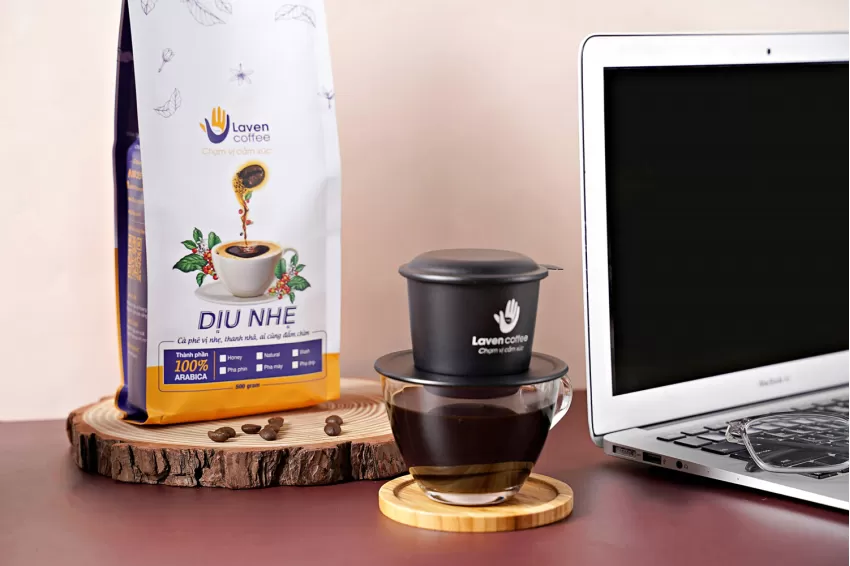 Set Cà Phê Dịu Nhẹ, Cà Phê Arabica, Nguyên Liệu Tươi, Hương Vị Tinh Tế, Nông Nghiệp Địa Phương, Văn Hóa Cà Phê, Người Yêu Cà Phê, Quà Tặng Doanh Nghiệp