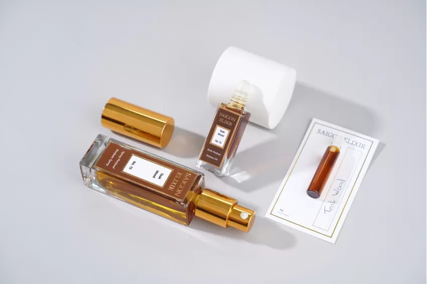 Teak Wood Perfume, Super Fragrant Perfume, Diverse Scent, Warm Rosewood Scent, Suitable For Dating, Gift For Lovers