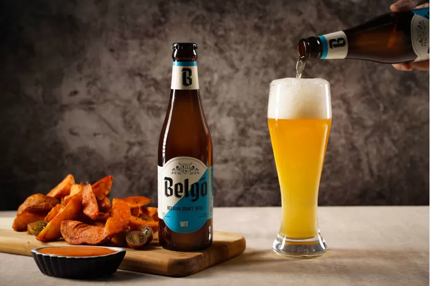 Bia Craft Belgo Wit (17 Ibu), Bia Ủ Thủ Công Theo Công Thức Truyền Thống, Vị Cân Bằng Giữa Ngọt - Chát Và Cay Nhẹ