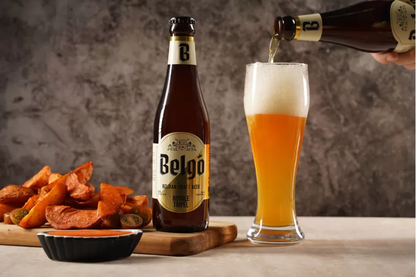 Belgo Royale Tripel Craft Beer, Originating From The Middle Ages, Brewed According To Ancient Monk Standards, Fruity Flavor, Easy To Drink