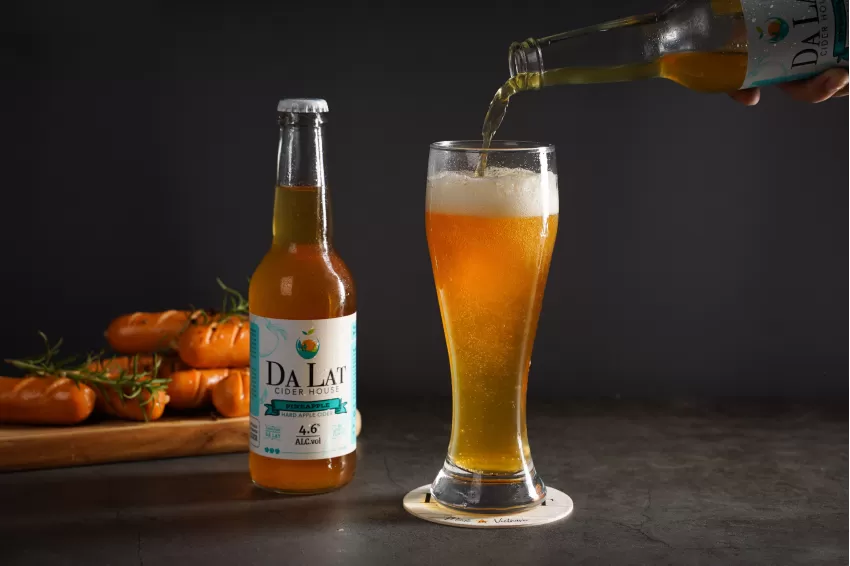 Nước Táo Lên Men Dalat Cider House, Vị Dứa Đà Lạt, Lên Men Tự Nhiên, Giải Khát Hoàn Hảo, Quà Tặng Đặc Biệt