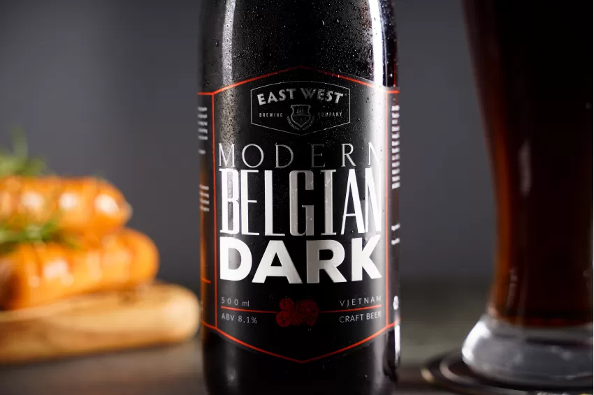 Bia Craft Modern Belgian Dark, Bia Được Ủ Thủ Công, Bia Craft Cao Cấp, Nguyên Liệu Thượng Hạnh, Vị Bia Bỉ Truyền Thống