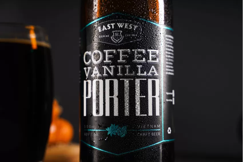 Coffee Vanilla Porter Craft Beer, Handcrafted Cold-Aged Beer, Irresistibly Rich Flavor, Layered Taste From Bitter To Sweet