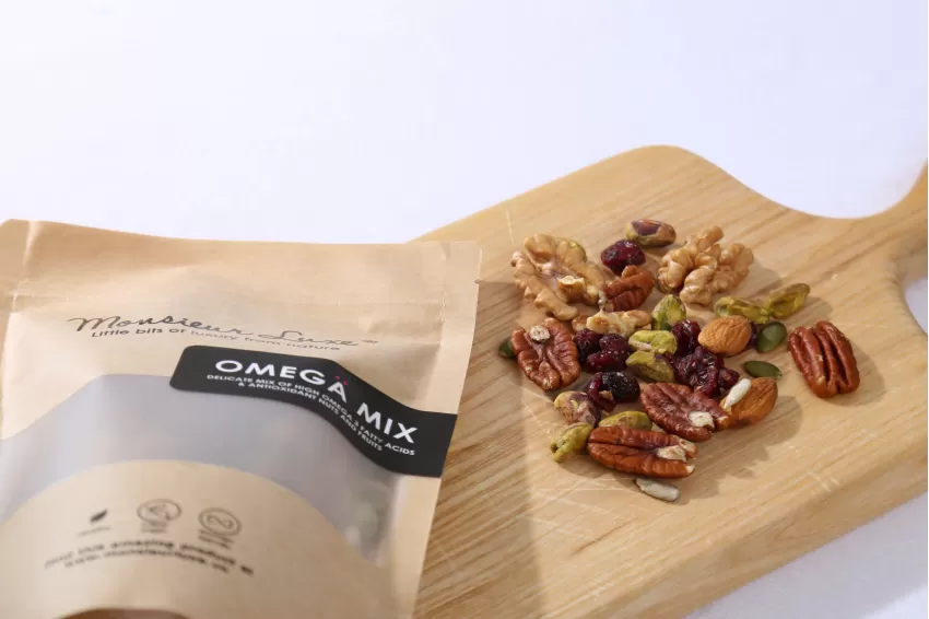 Omega Trail Mix, Nuts And Dried Fruits, Healthy Snacks, No Sugar, No Preservatives, Crunchy Nuts, Eat Clean, Natural Ingredients