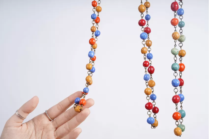 Ceramic Bead Necklaces With Copper Ring, A Combination Of Colorful Ceramic Beads, Unique Style, Adds A Pop Of Color To Monochrome Outfits