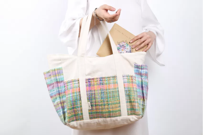 Handwoven Recycled Plastic Handbag, Size L, Spacious And Practical Design, Durable And Long-Lasting Use