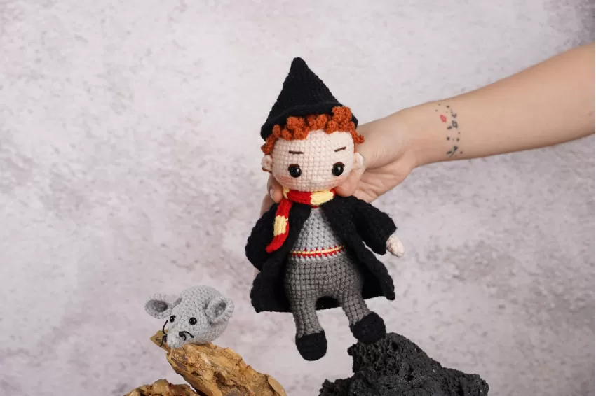 Ron Weasley & Scabbers Crochet Doll, Ron Weasley Woolen Doll, Doll Keychain, Handmade Woolen Keychain