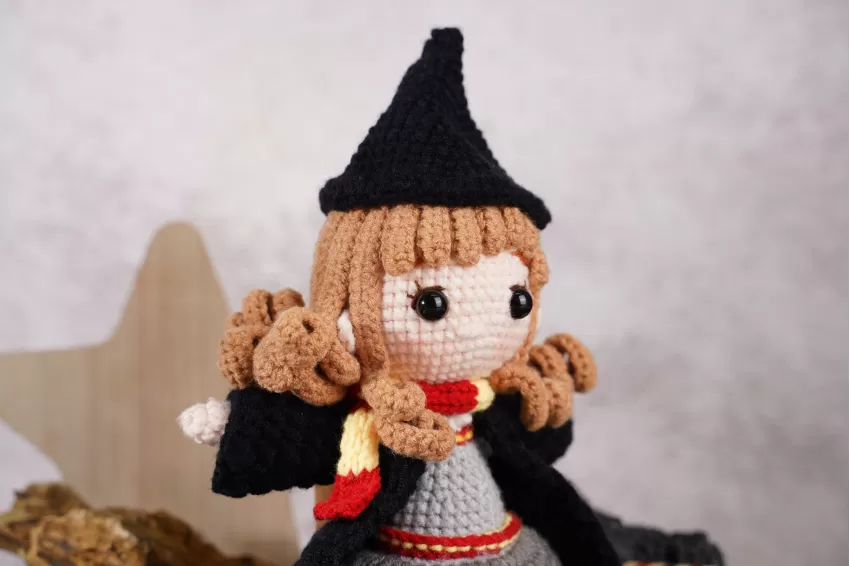 Hermione Granger Crochet Doll, Hermione Doll, Woolen Plush Keychain, Hermione Keychain Made Of Wool, Graduation Gift