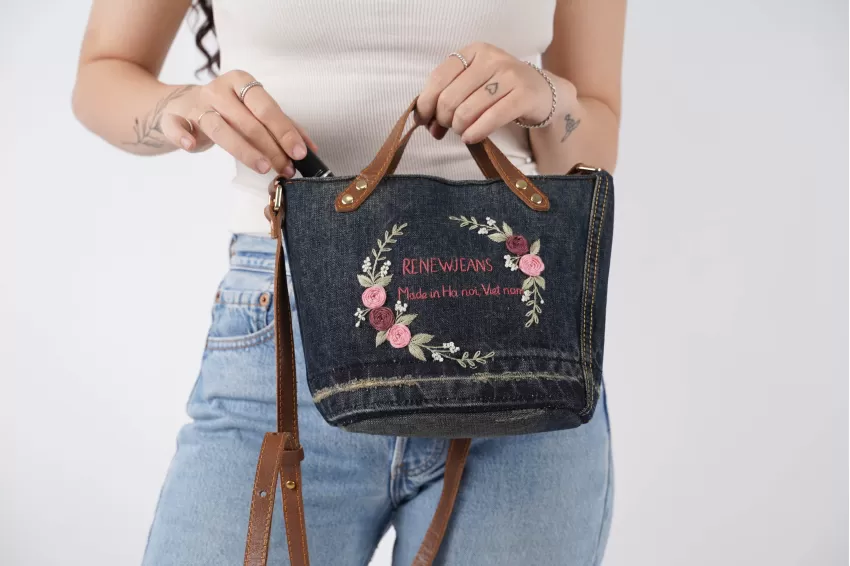 Floral Embroidery Leather Strap Denim Bag From Old Jeans