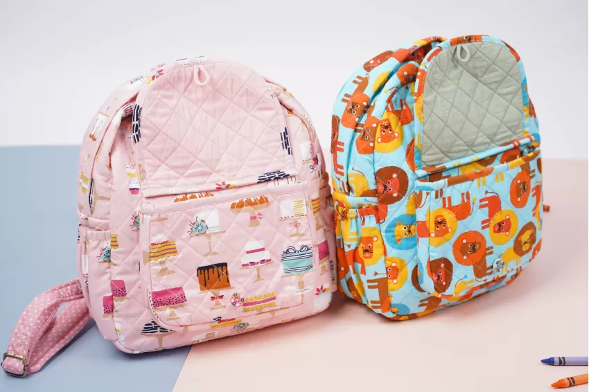 Kinderen Kid Backpack, 100% Korean Rough Cotton Fabric, Soft Cotton Lining, Lightweight And Durable, Eye-Catching Colors, Adorable Patterns