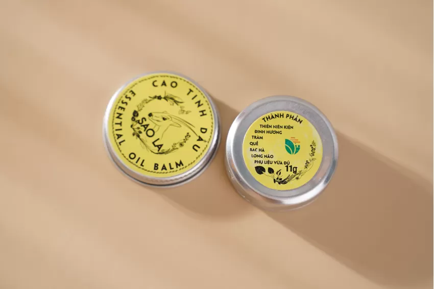 Saola Essential Oil Balm, A Gift of Relaxation and Wellness for Her, Natural Ingredients, Soothe and Comfort