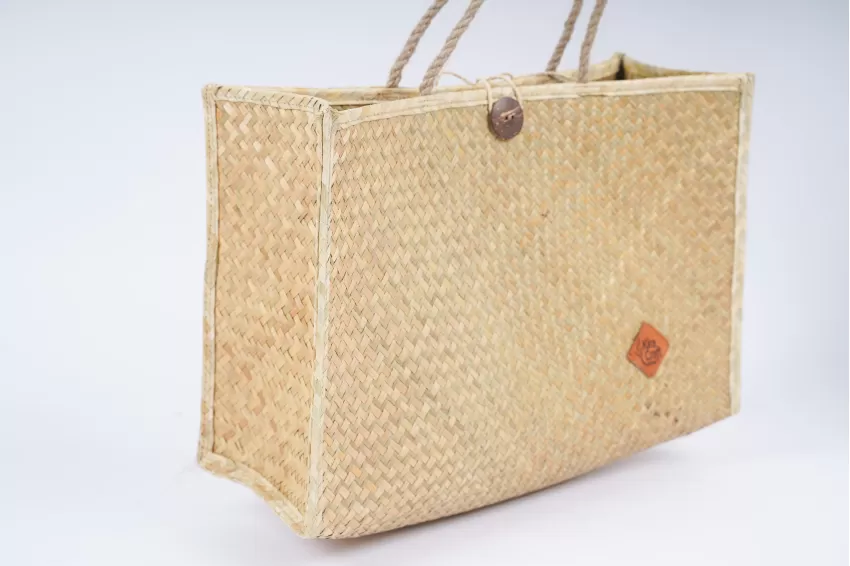 THE SIMPLE Square Sedge Bag