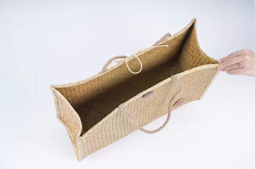 THE SIMPLE Square Sedge Bag