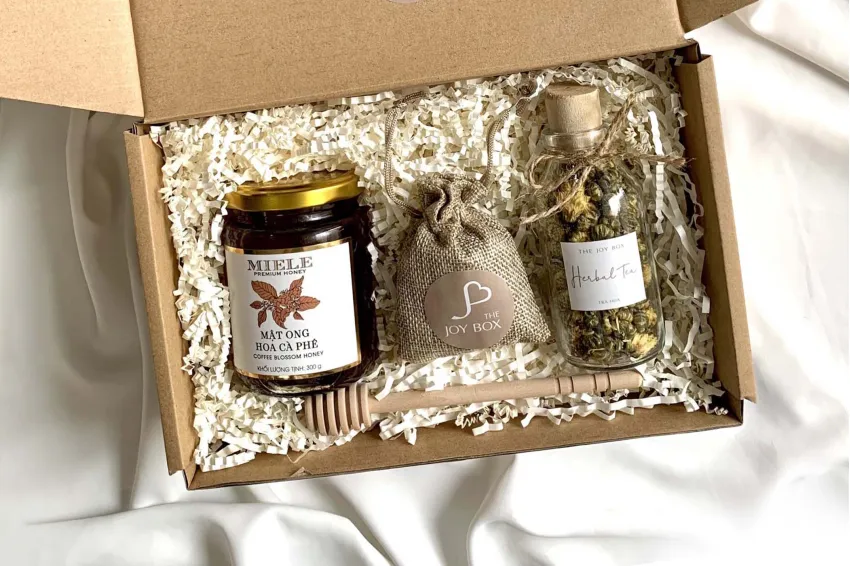 Wellness Gift Box, Stress Relief Gift, Gift For Men And Women, Self-Care Gift Set, Honey, Floral Tea, Scented Sachet, Beautifully Boxed Wellness Gift Box, Stress Relief Gift, Gift For Men And Women, Self-Care Gift Set, Honey, Floral Tea, Scented Sachet, Beautifully Boxed
