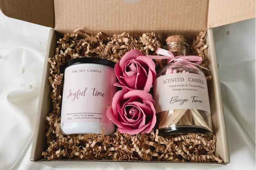 Relaxing Time Gift Set, Relaxing Gift Set, Soy Candle, Soap Flower, Birthday Gift, Self-Care Gift, Anniversary Gift, Perfect Present For Anyone Relaxing Time Gift Set, Relaxing Gift Set, Soy Candle, Soap Flower, Birthday Gift, Self-Care Gift, Anniversary Gift, Perfect Present For Anyone