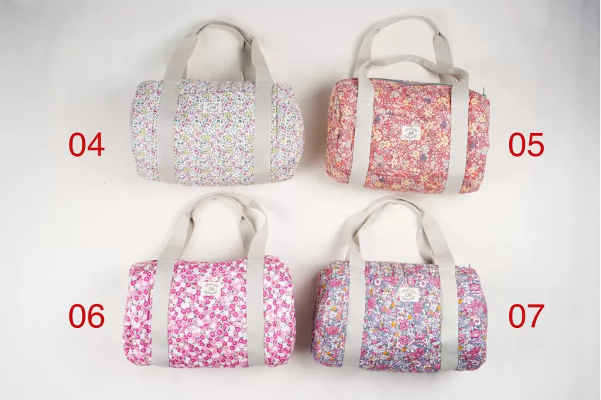 Sleep-Over Bags, Sturdy Cotton Fabric, Lined Interior, Minimalist Design, Suitable for All Genders and Ages