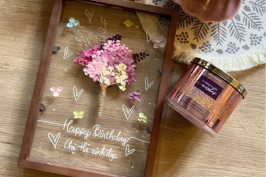 Dried Flower Bouquet For Happy Birthday, Birthday Greeting Frame, A Timeless Piece Of Natural Art, Unique Gifts, 8/3 Gifts, Personalized Gift For Her