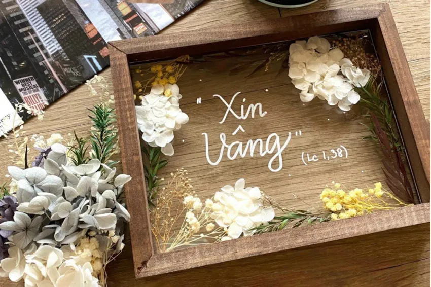 Floral Border Design, Rectangle Dried Flower Frame, Customizable According to Preferences, Artistic Masterpiece, Exquisite Beauty, Corporate Gift