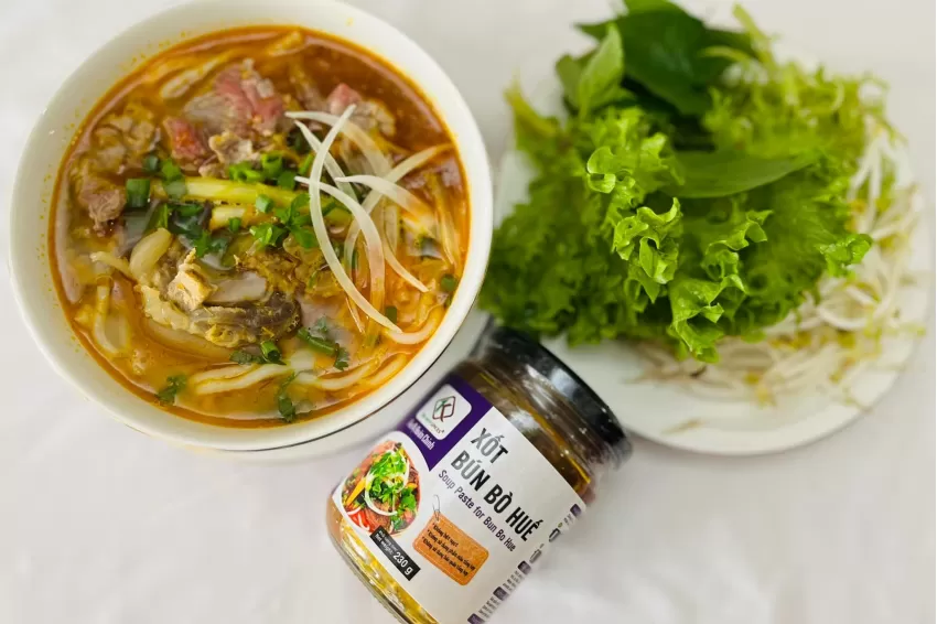 Xốt Bún Bò hũ 230Gram, Gia Vị Hoàn Chỉnh, Gia Vị Nêm Sẵn, Nguyên Liệu An Toàn, Tiện Lợi, Không Độc Hại, Không Bột Ngọt, Không Phẩm Màu