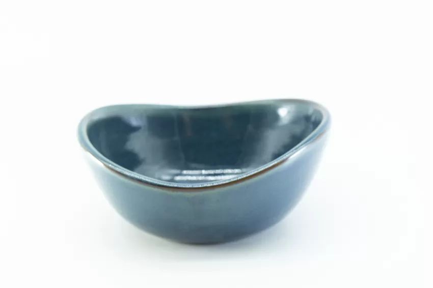 Boat-Shaped Ceramic Dipping Bowl, Vietnamese Ceramics, Ceramic Dipping Bowl, Mini Boat Serving Dish, Appetizer Dish, Sauce Dish, Housewarming Gift