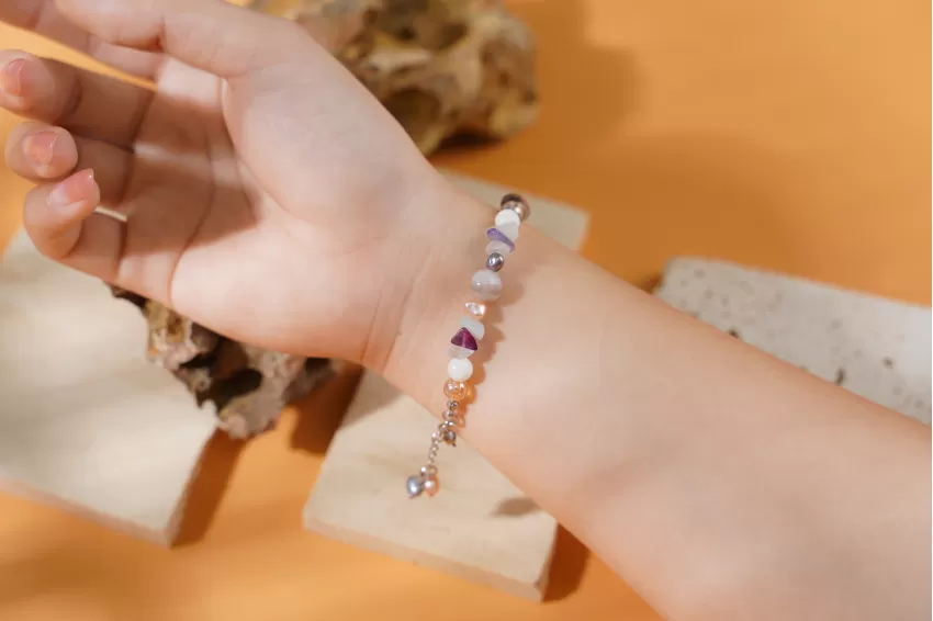 Tami Bracelet, Various Natural Multicolored Stone Beads, Cute And Elegant Design, A Unique Accent For Outfits