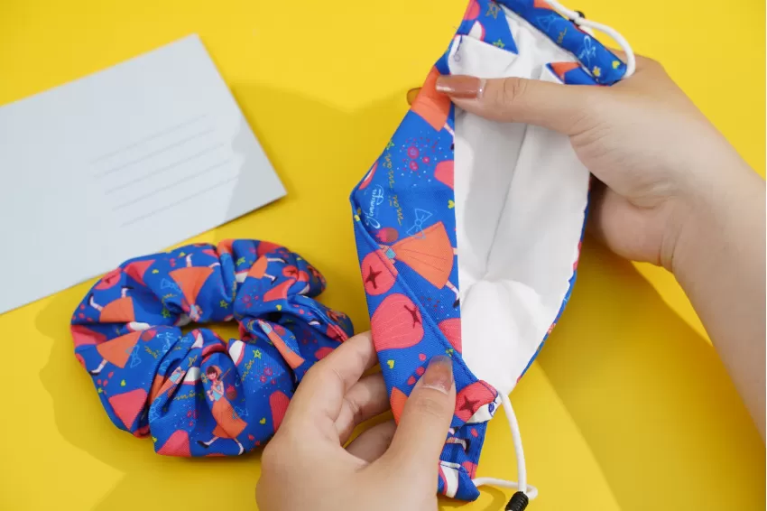 Mãi Mận Facial Mask & Scrunchie, Impressive Colors, Unique Design, Soft Smooth Material, Gift for Best Friends