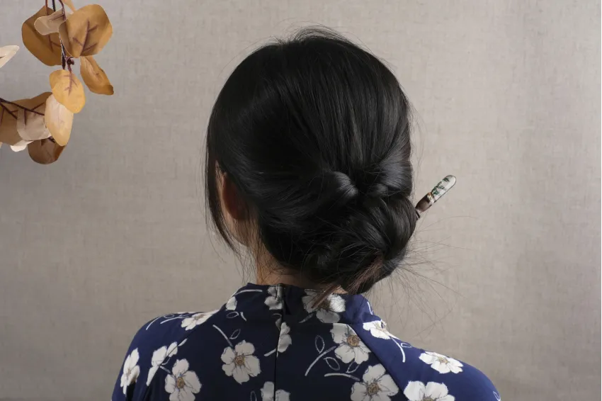 Carved Resin & Wooden Hair Stick, Traditional Beauty, Sturdy Material, Not Easily Breakable, Exquisite Craftsmanship