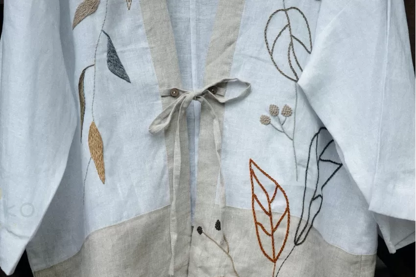 Haori Top For Yukata With Leaves Embroidery, Premium Linen Fabric, Fashionable and Impressive Design, Handcrafted Patterns, Durable Fashion