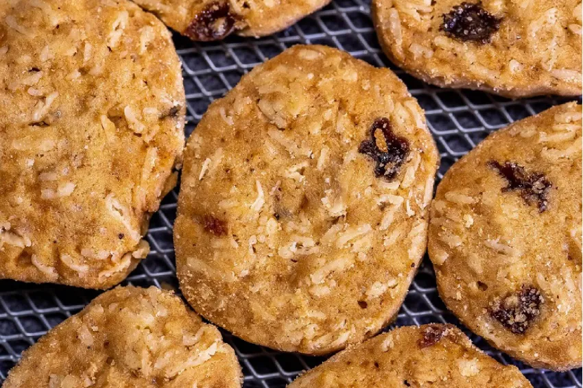 Oatmeal And Raisin Cookies, Raisin Filled Cookies, Preservative-Free Cookies, Snack For Guests, Nutrient Supplement