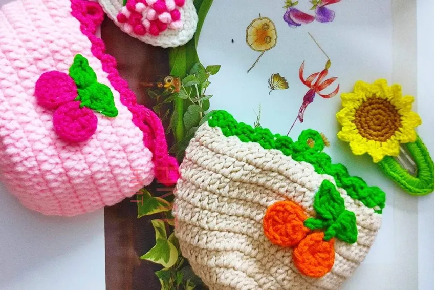 Mini Crocheted Bag For Kids, Cute Mini Bag, Handmade Knitted Bag, Delicate Hand Embroidery Details, A Gift For Baby Girls