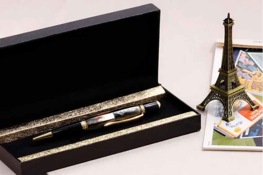 Craftsmanship Mother Of Pearl Pen, Exquisite Craftsmanship, Intricate Patterns, Elegant and Luxurious Beauty, Premium Gift, Corporate Gift