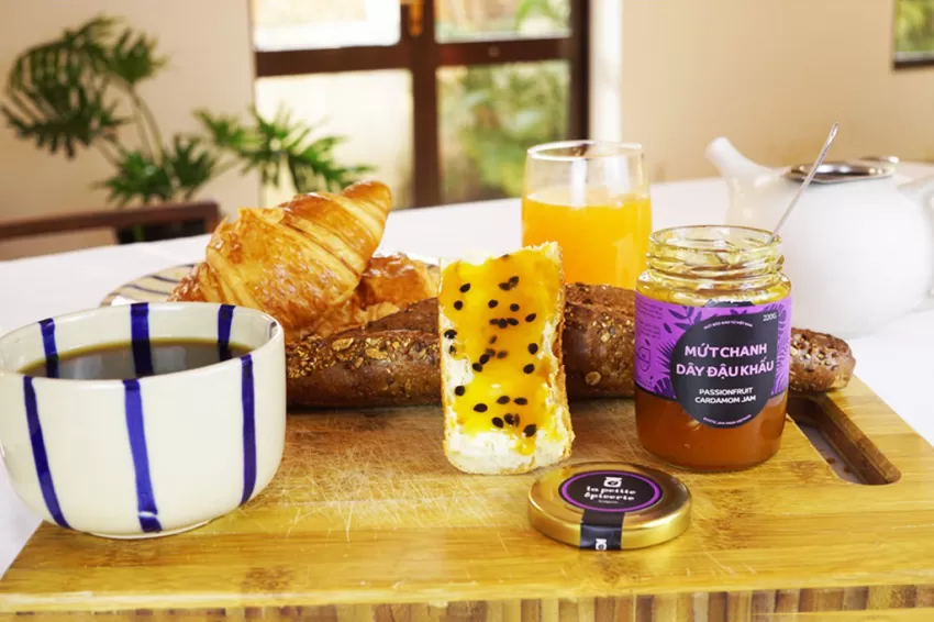 Passion Fruit And Nutmeg Jam - La Petite Epicerie Saigon, New Fruit Flavor Jam, Sweet Jam For Sweet Pastries, Gift For Friends