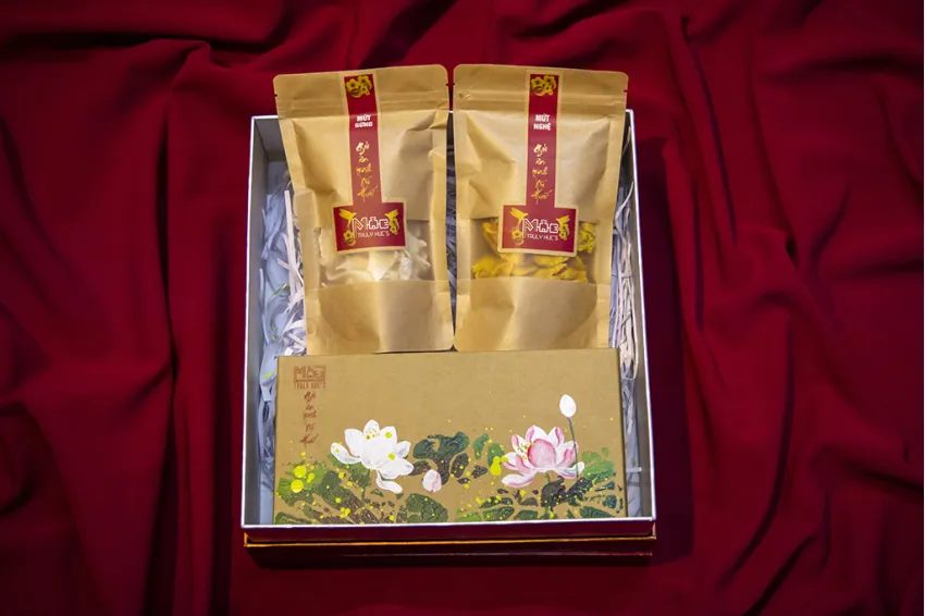 Hộp Quà Cổ Truyền Mộc Truly Hue's 2023, Món Quà Cố Đô - Mộc Truly Huế Hộp Quà Cổ Truyền Mộc Truly Hue's 2023, Món Quà Cố Đô - Mộc Truly Huế
