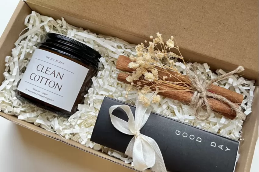 “A Cozy Feeling” Gift Box, Relaxation Gift Set, Aromatherapy Gift Box, Mini Candle, Stress Relief Gift, Self-Care Kit, Hygiene Gift